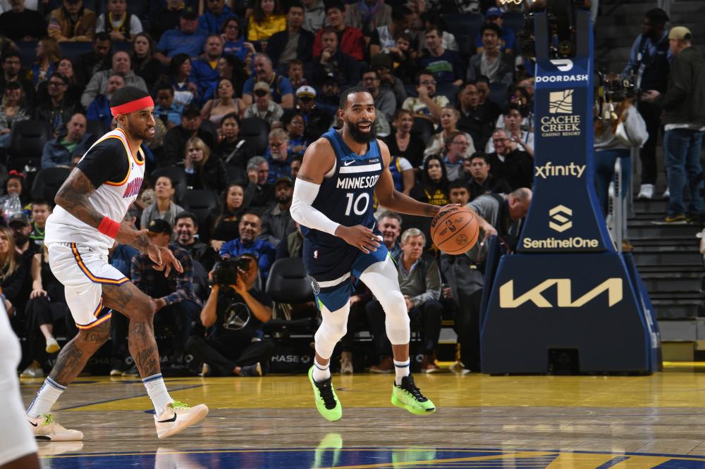 补调球员的 补调球员的